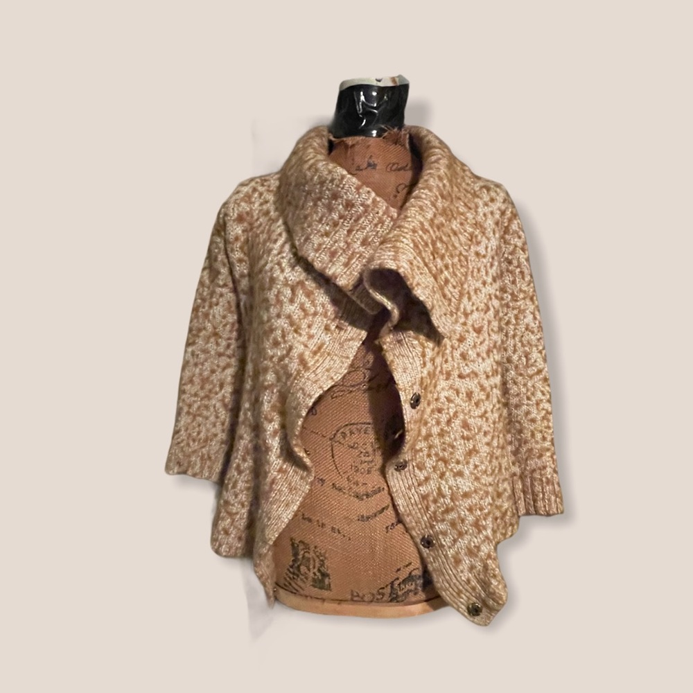 Michael kors wool Shaw with full sleeves